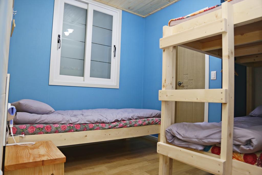Op 102 Guesthouse Gyeongju Eksteriør bilde